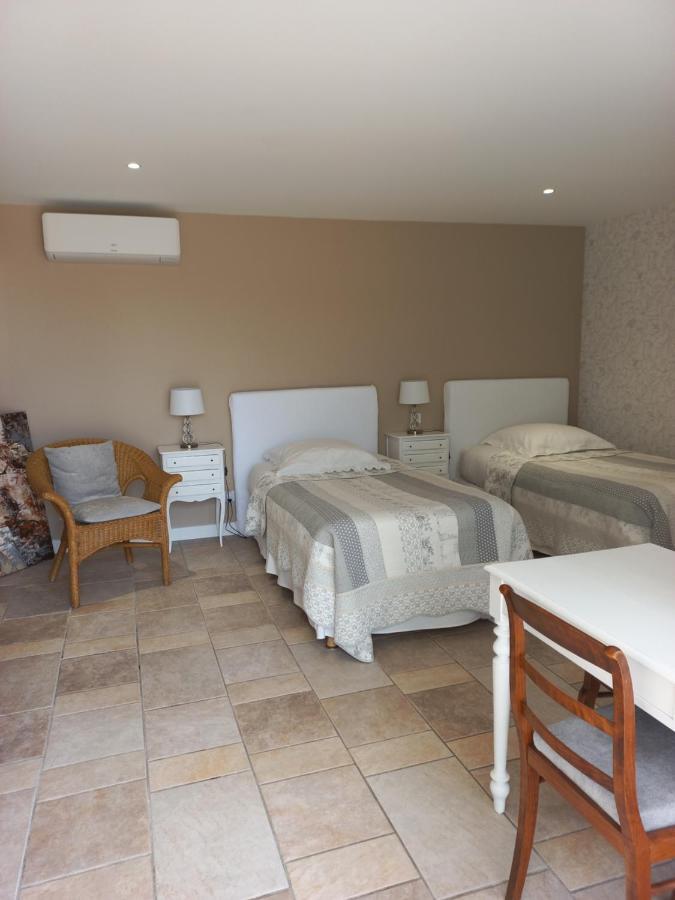 Bed and Breakfast L'Eglantyne La Chapelle-de-Guinchay Zewnętrze zdjęcie